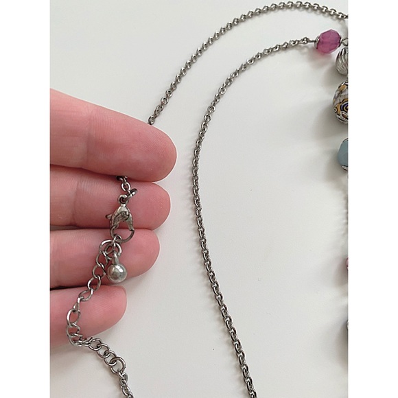 Long Bead Necklace - Picture 8 of 9